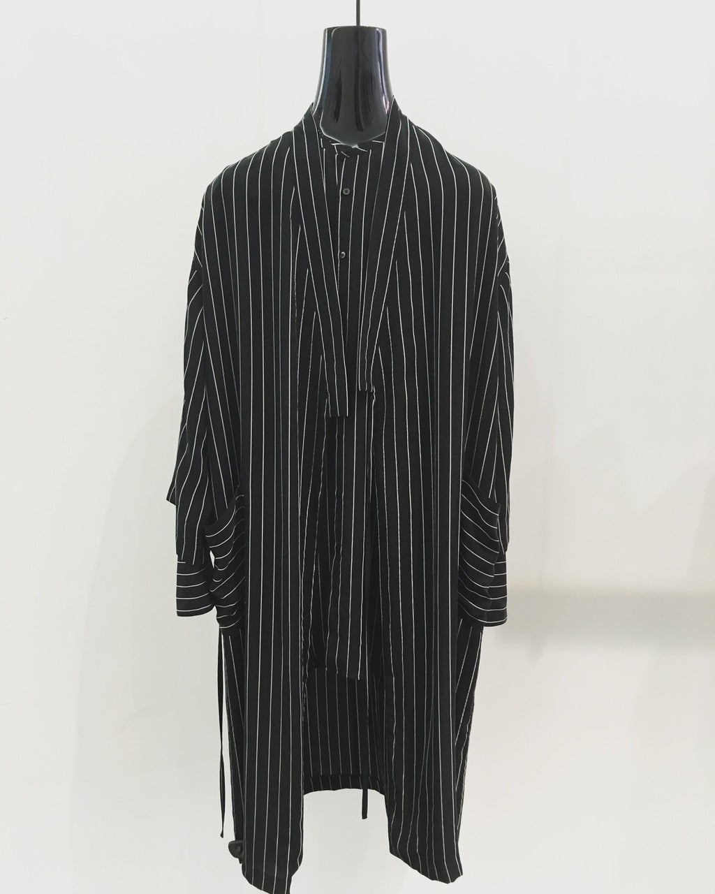 PINSTRIPE COMFORT ROBE